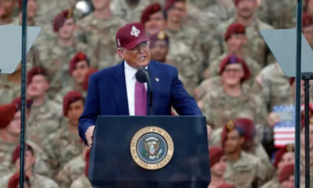 اپنی فوج کو کسی بھی وقت دنیا کے کسی بھی ملک پر حملے کا حکم دے سکتا ہوں؛ ٹرمپ